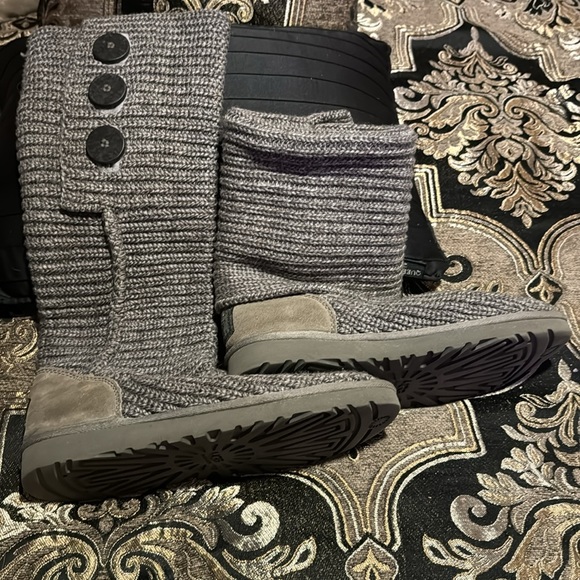 UGG Women's Classic Cardy Grey Size 8 - Picture 7 of 7